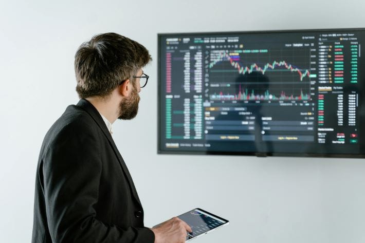 Data Analytics Trends in 2024 Driving Business Intelligence